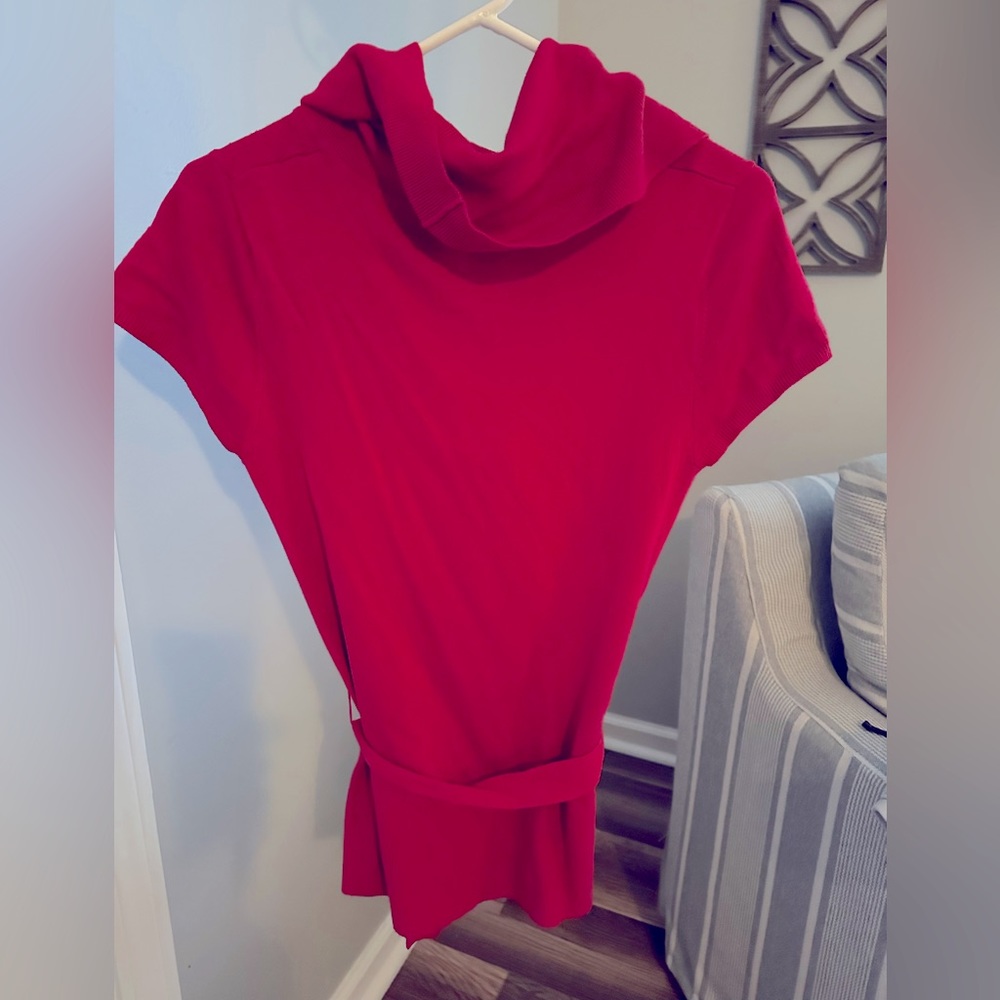 Women’s short sleeve shirt